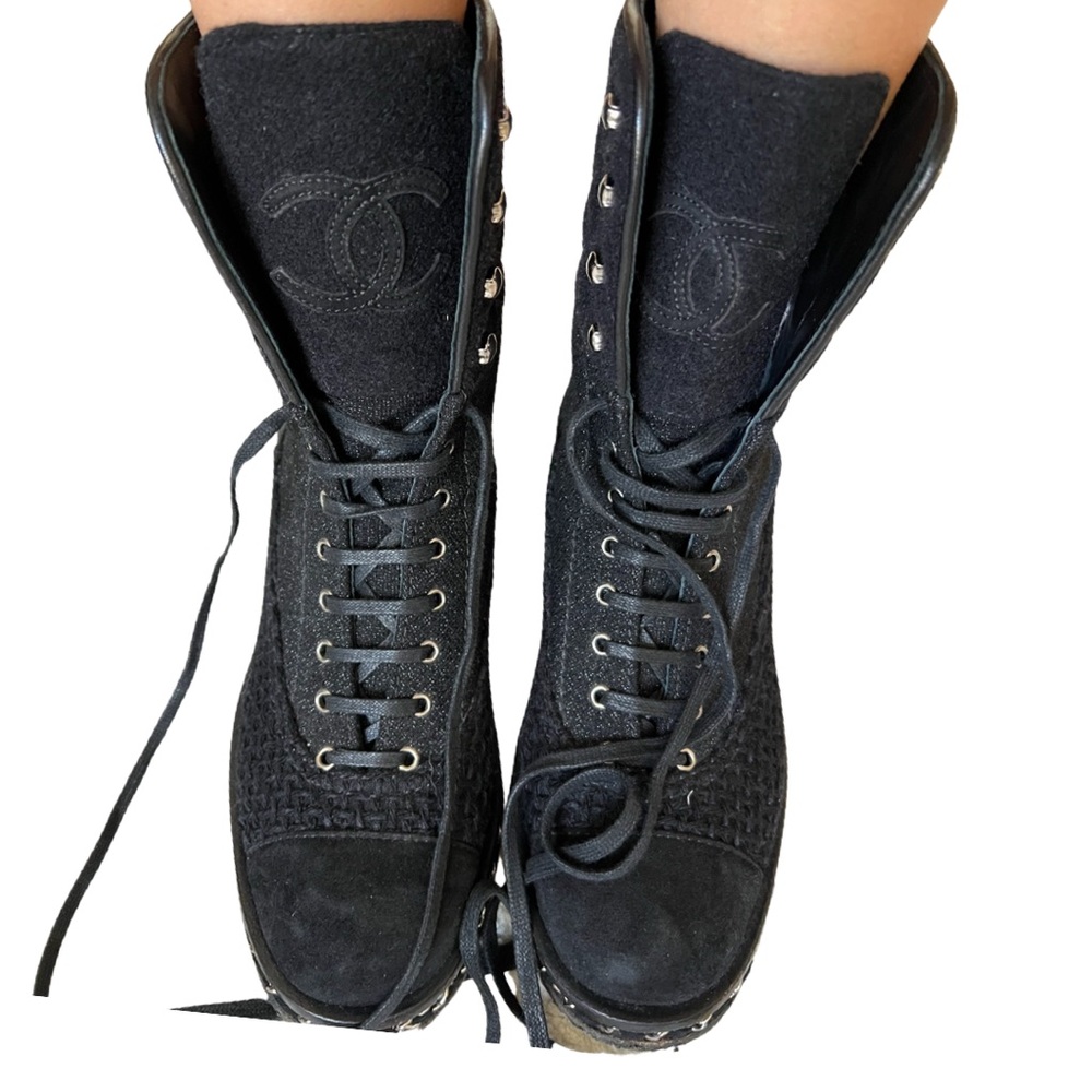 Chanel black wool tweed combat boots chain detail with certificate of authentic - Picture 7 of 16